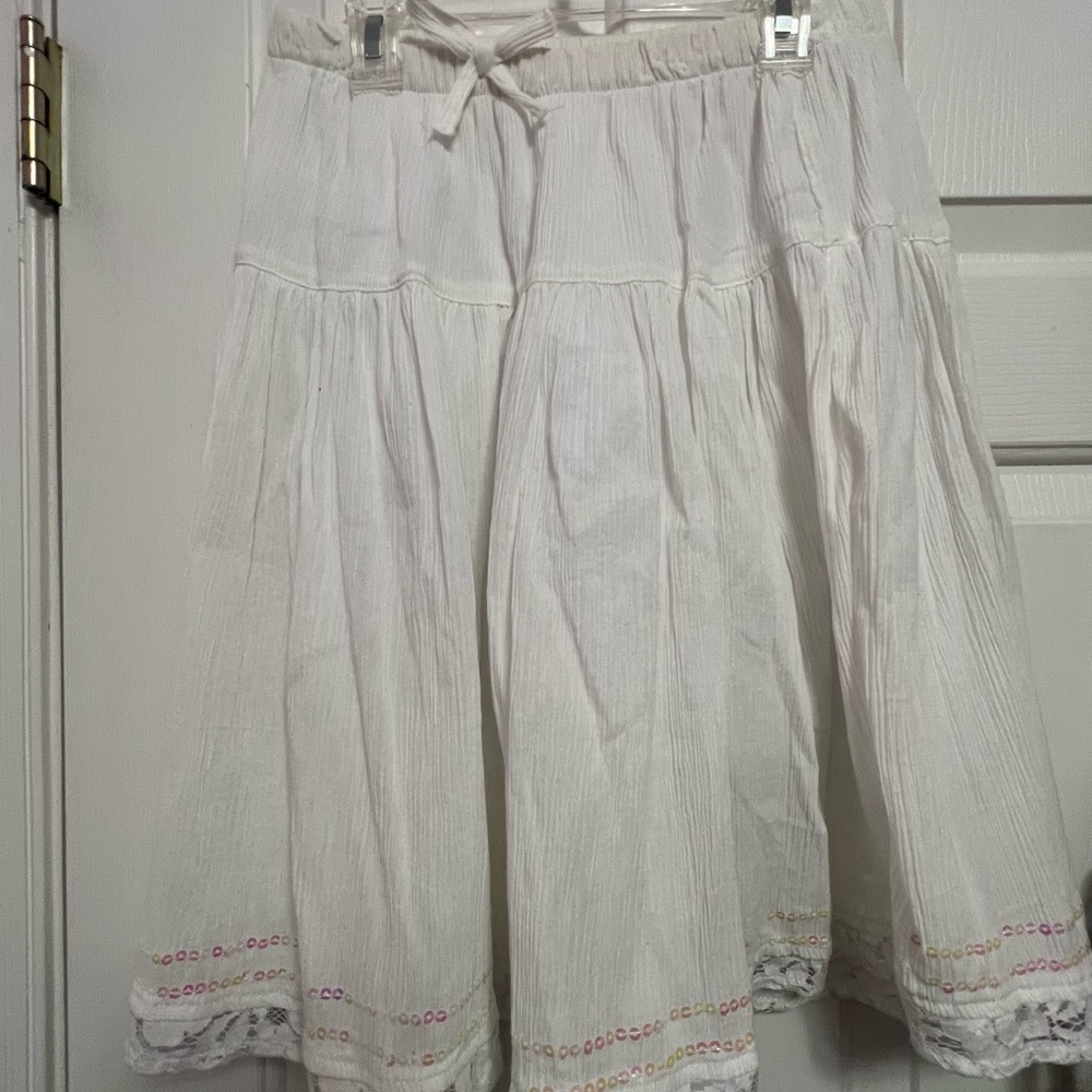 Girls Canyon River Blues flowy knee skirt, white size XL